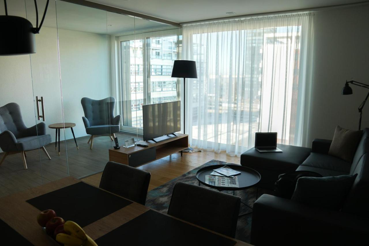 Zug Downtown Apartments Номер фото